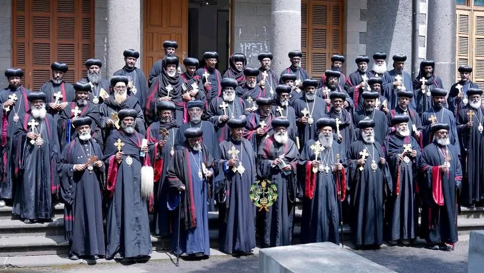 [#if smallImage??]
    [#if smallImage?is_hash]
        [#if smallImage.alt??]
            ${smallImage.alt}
        [/#if]
    [/#if]
[/#if]