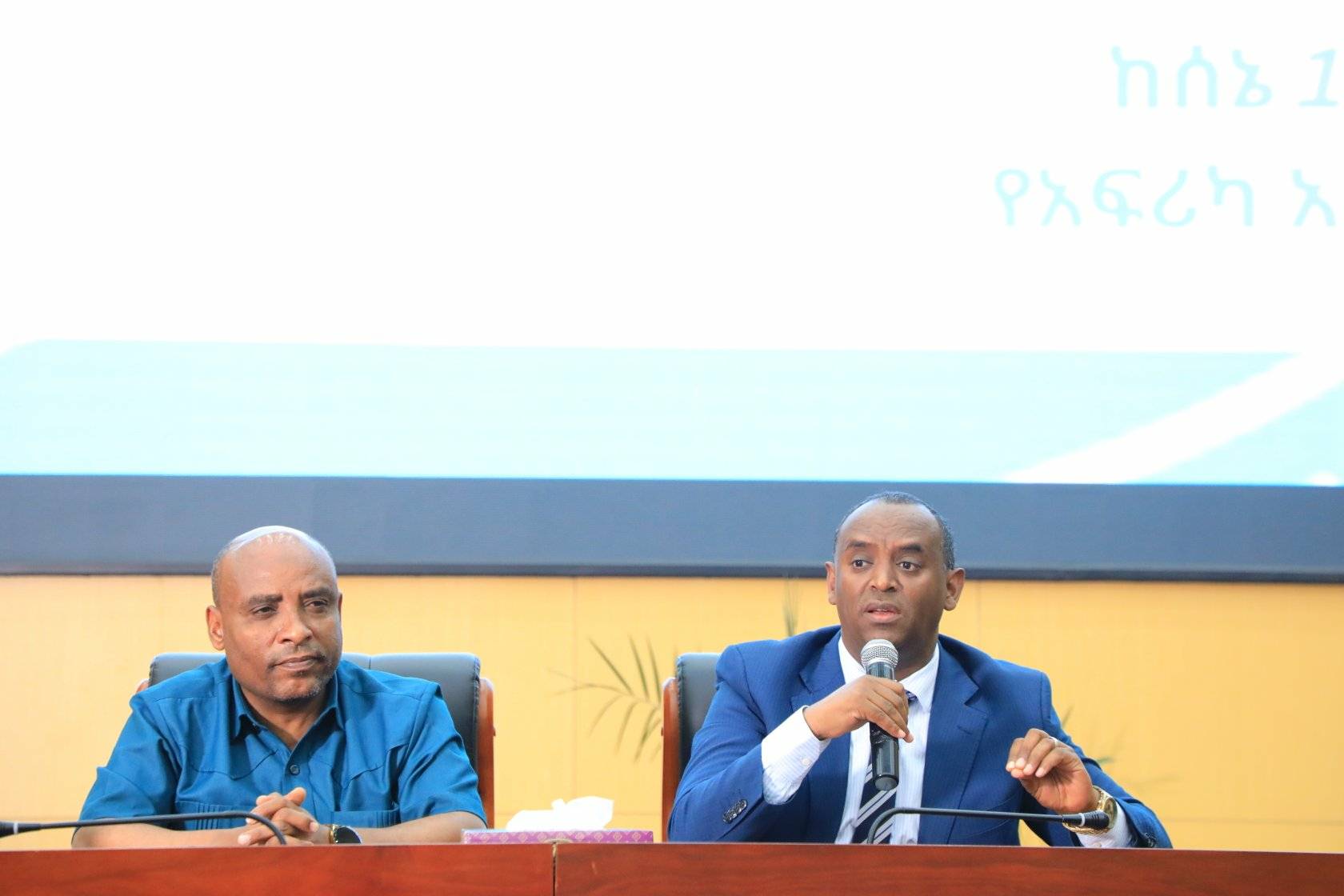 [#if smallImage??]
    [#if smallImage?is_hash]
        [#if smallImage.alt??]
            ${smallImage.alt}
        [/#if]
    [/#if]
[/#if]